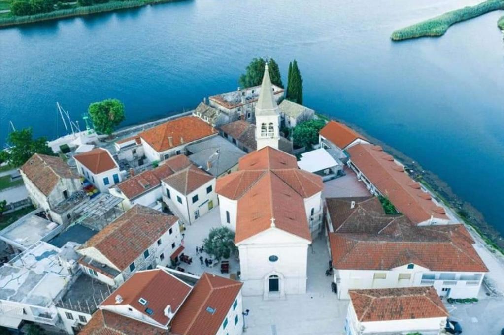 Carla -79 M2 -1 Bedroom -1 Bathroom -2 Wc * Opuzen (Dubrovnik-Neretva)