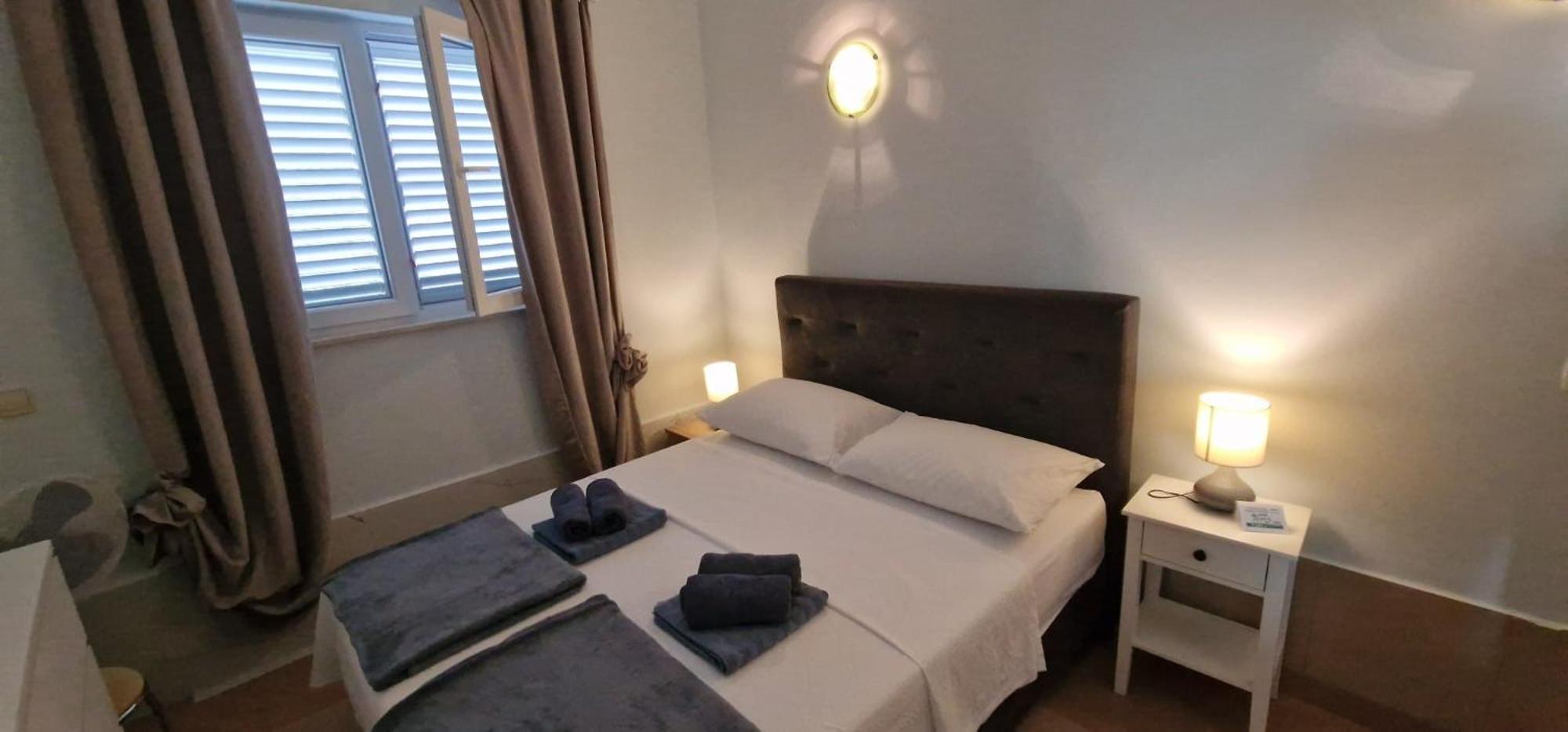 Carla -79 M2 -1 Bedroom -1 Bathroom -2 Wc Apartament